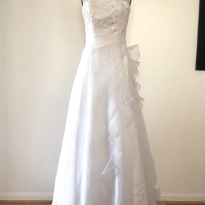 David’s Bridal wedding dress
